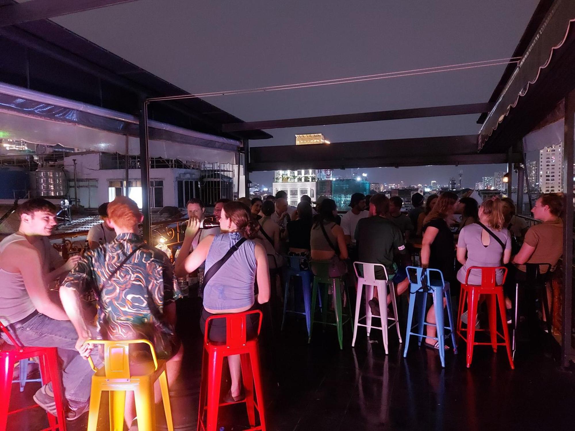 Saigon Rooftops Hostel Ho Chi Minh City Exterior photo